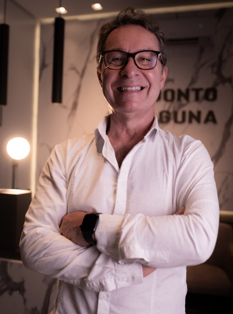 Dr. Luiz Benevenuto na Odonto Laguna